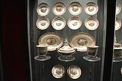 Teil des Service der Gans in der Porzellangalerie