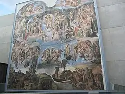 Blick auf das riesige Wandgemälde über "Das jüngste Gericht" von dem italienischen Maler Michelangelo Buonarotti, hier in Form einer Kopie auf großen Keramikplatten im Garden of Fine Arts, Kyoto