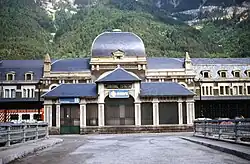 Bahnhof Canfranc, Straßenseite (1994)