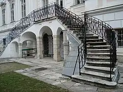 Ehem. Sommersitz mit Gartentreppe