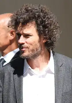 Der Schauspieler Dev Patel, der im Film Saroo spielt, und der Regisseur Garth Davis im September 2016 bei der Premiere des Films in Toronto