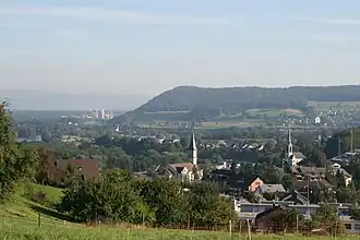 Gebenstorf mit dem Siggenberg im Hintergrund
