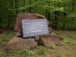 Gedenkstein zu Ehren C.&nbsp;M. Hutschenreuthers