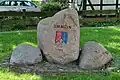 Gedenkstein mit Ortswappen