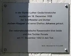 Gedenktafel ev. Gemeindehaus Johanna und Jochen Klepper, Rathausstraße 28 in Berlin-Mariendorf
