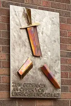 Rathaus Langenhagen: „Zum Gedenken an Opfer von Unrecht und Gewalt“