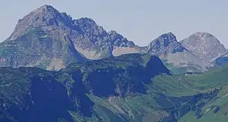 Gehrner Berg vor Karhorn und Mohnenfluh