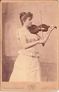 Ungenannte Violinistin