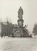Das Maxmonument (1905)