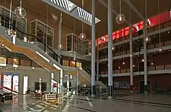 Foyer des Georg-Sverdrup-Hauses