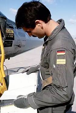 Ein Oberleutnant zur See der Marineflieger