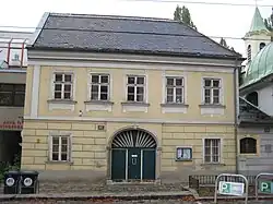 Nr. 127, Lydl'sches Stiftungshaus