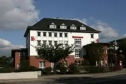 Sparkassengebäude in der Mittelstraße