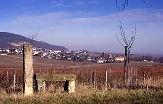 Kieselberg mit denkmalgeschützter Steinbank