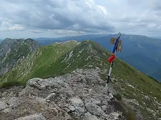 Am Gipfel des Vârful La Om in Richtung SW