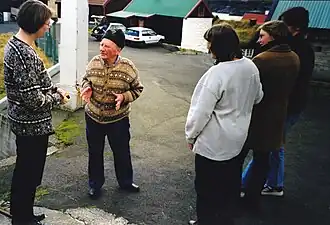 Jógvan und Touristen