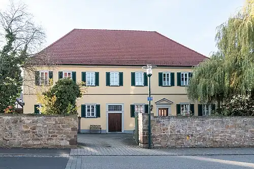 Schweinfurter Straße 6