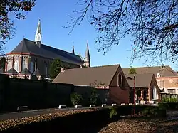 Klostergebäude und Kirche