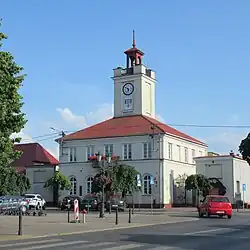 Marktplatz und Rathaus von 1879.