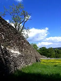 Nördliche Klostermauer
