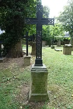 Grab von Steinkopf und seiner Frau auf dem Hoppenlaufriedhof.