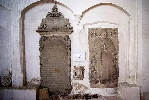 Grabstein für Elisabeth von Zabeltitz (rechts) und Friedrich Frenzel (links), 2010