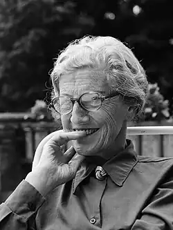 Portrait von Greta Kraus, aufgenommen in Wien im Juni 1974