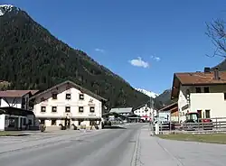 Ortsdurchfahrt Gries (2011)