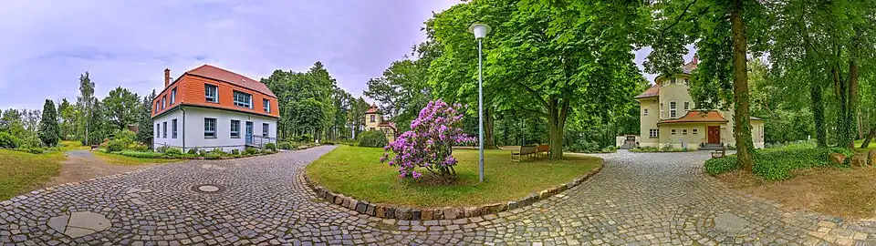Panorama nach Osten gesehen (von links): Haus „Werk“, Haus „Energie“ und Haus „Glückauf“