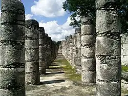 Chichén Itzá – Gruppe der 1000 „Säulen“
