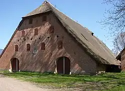 Gut Testorf, alte Weizenscheune