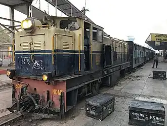 NDM-5 808 der Gwalior Light Railway in Gwalior in 2017