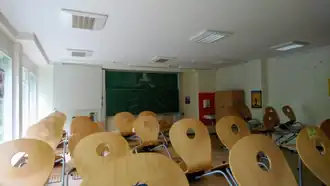 Raum C013 im Erdgeschoss des ehemaligen Containergebäudes