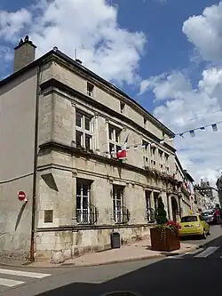 Hôtel de ville (Rathaus) im Hôtel de Houdreville