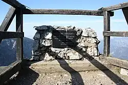Gedenktafel bei der Höllentalaussicht