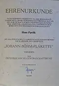 1983, Mai. Ehrenurkunde. Der Österr. Gewerkschaftsbund verleiht Hans Pawlik die „Johann-Böhm-Plakette“.