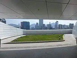 05 – Außenfläche Eingang, 2014