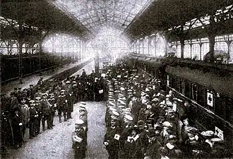 Abfahrt des Lazarettzuges am 27.&nbsp;Oktober 1914[5]