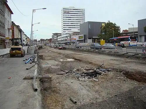 Das Shoppinghaus während der Stadtbahn-Bauarbeiten 2012