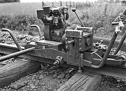 Fräsmaschine zur Nachbe­arbeitung des Platten­auflagers