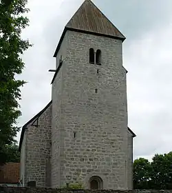 Der romanische Glockenturm