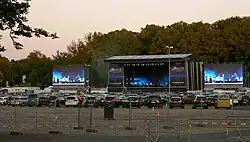 Musikkonzert in der Art eines Autokinos auf dem Schützen­platz Hannover, Mai 2020