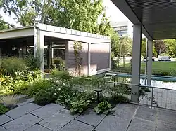 Innenhof mit Wasserbecken