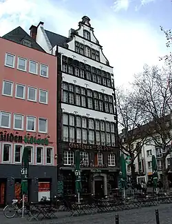 Haus St. Peter. Heumarkt