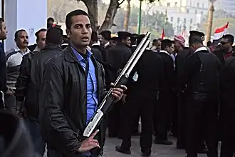 Schwere Sicherheitsmaßnahmen auf und um den Tahrir-Platz[408]