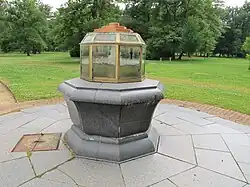 Adler-Quelle im Kurpark von Františkovy Lázně