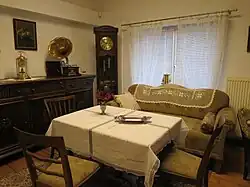 Altes Wohnzimmer. Präsentation im Heimatmuseum „Feringer Sach“