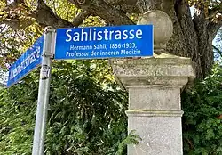 Strassenschild Hermann Sahli in Bern