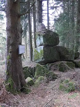Steinskulptur auf dem Heuberg