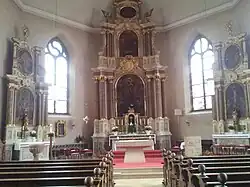 Katholische Pfarrkirche Maria Immaculata, Altäre